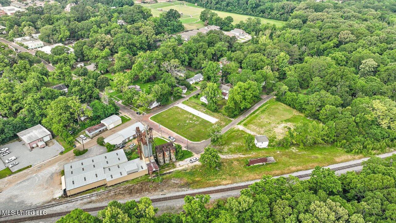 0002 Jefferson Street