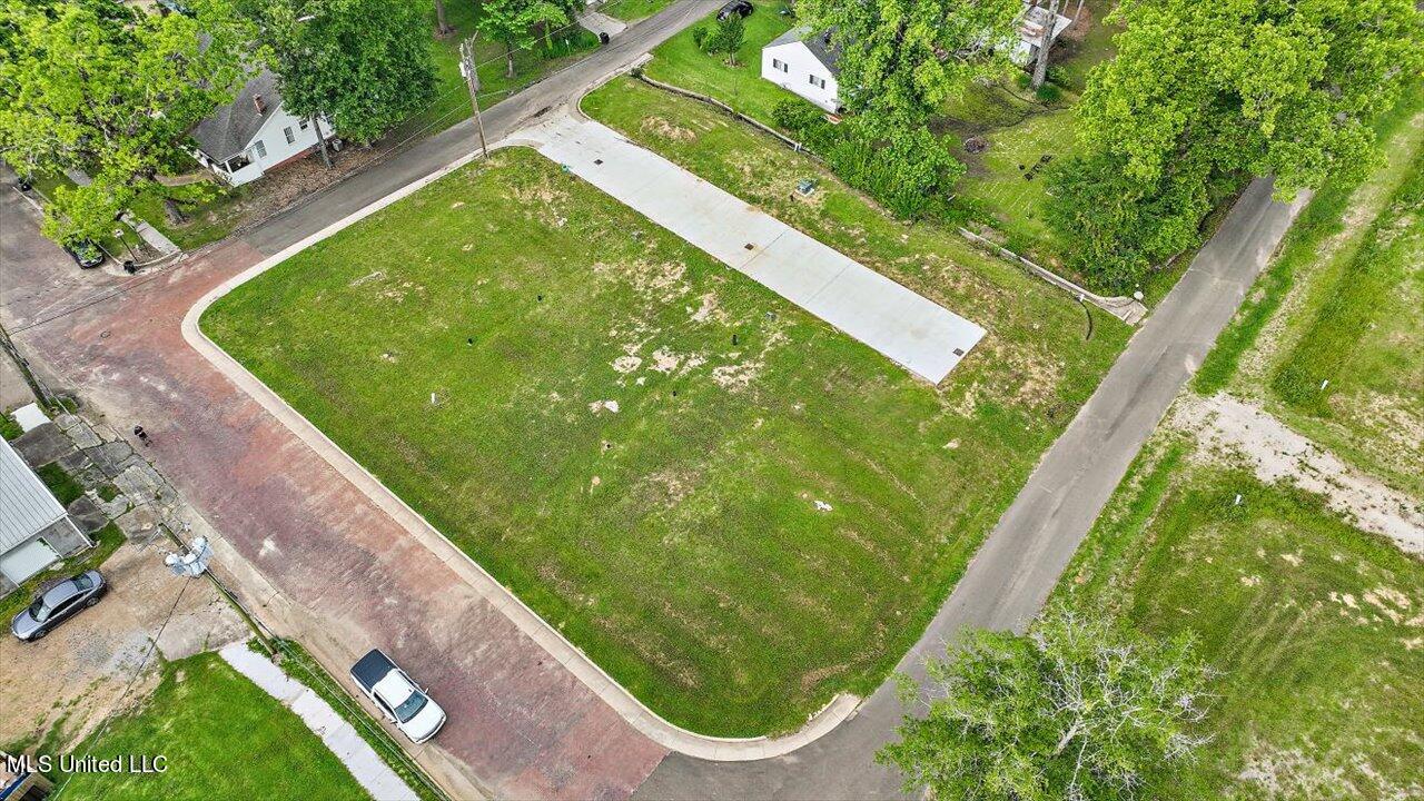 0002 Jefferson Street