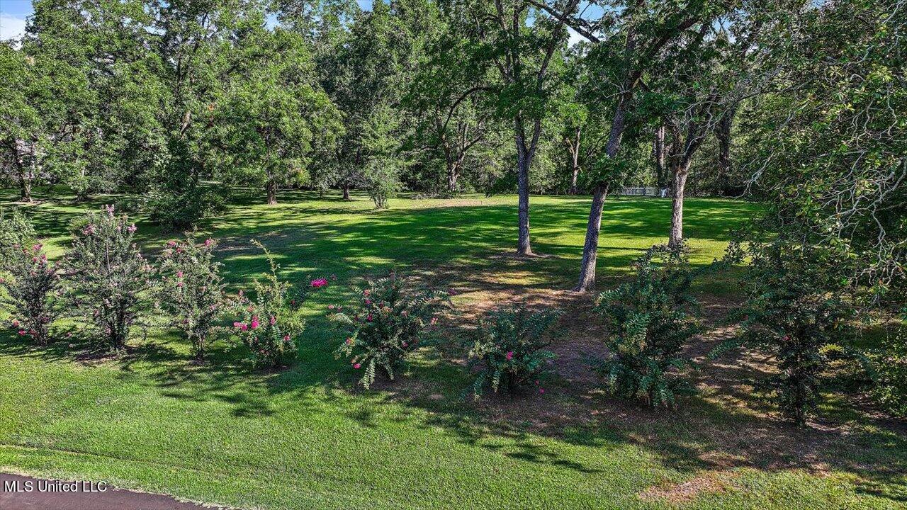001 Oakwood Drive