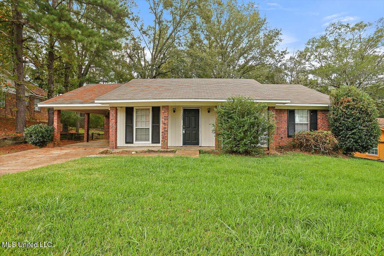 1207 Cherry Stone Circle