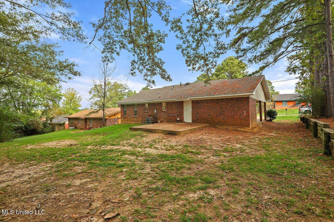 1207 Cherry Stone Circle
