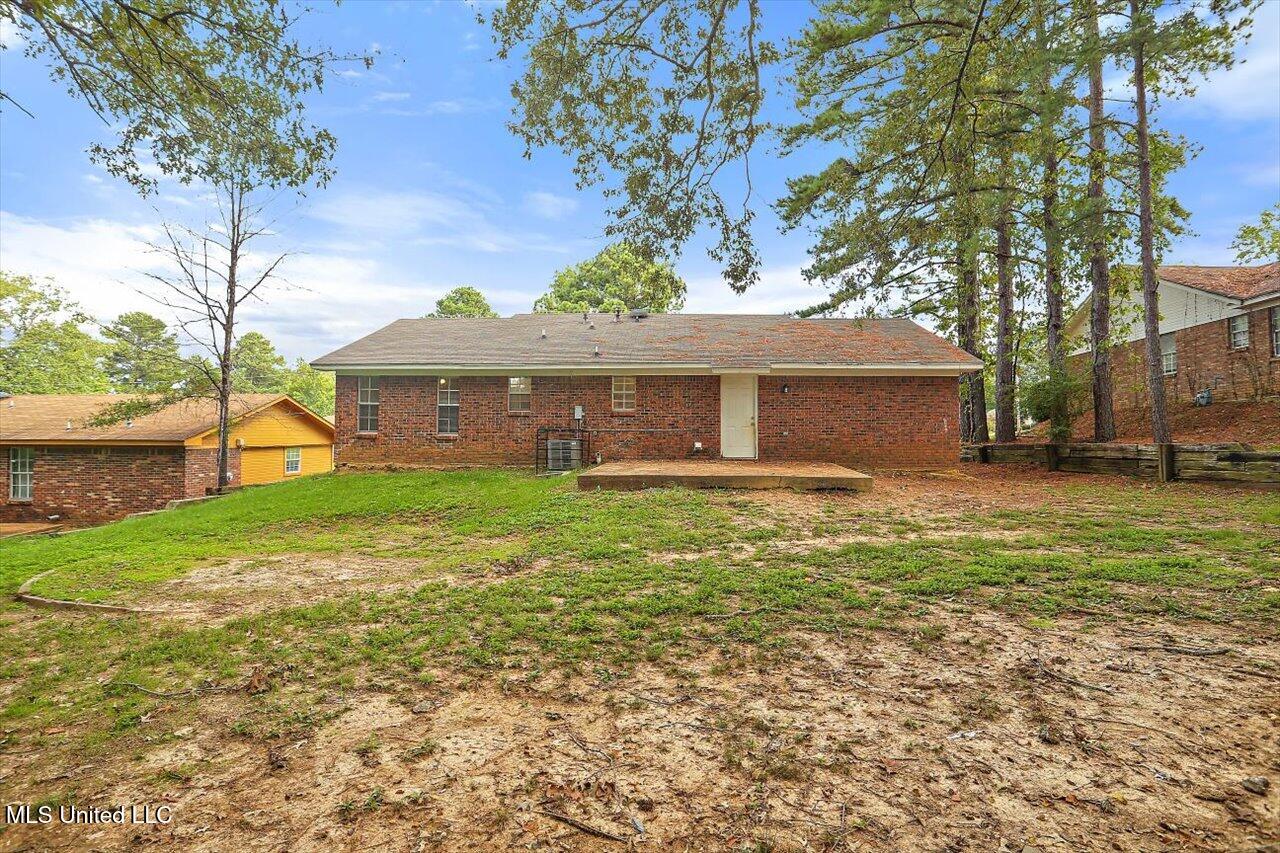 1207 Cherry Stone Circle