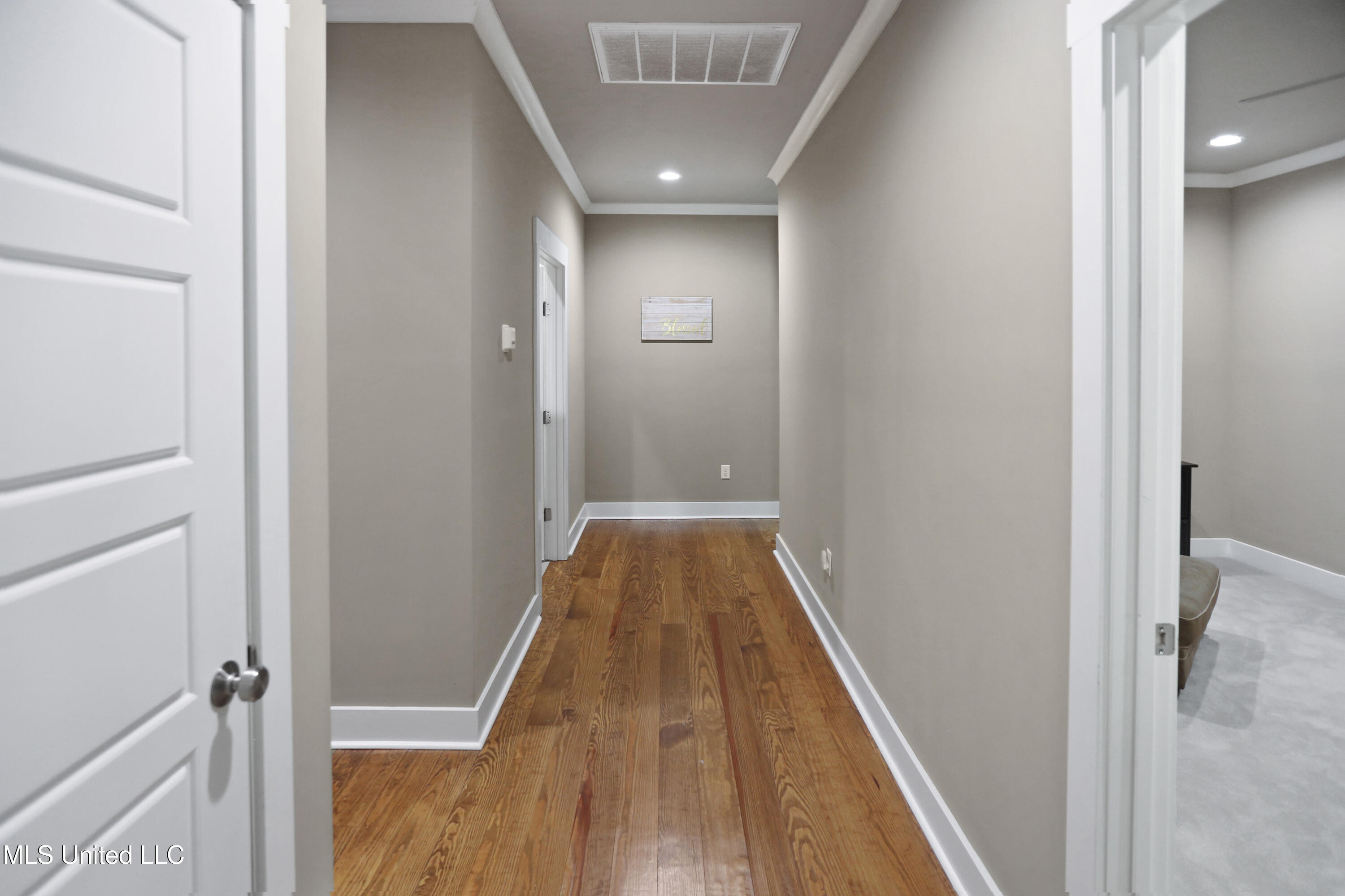 461 Viewpointe Way