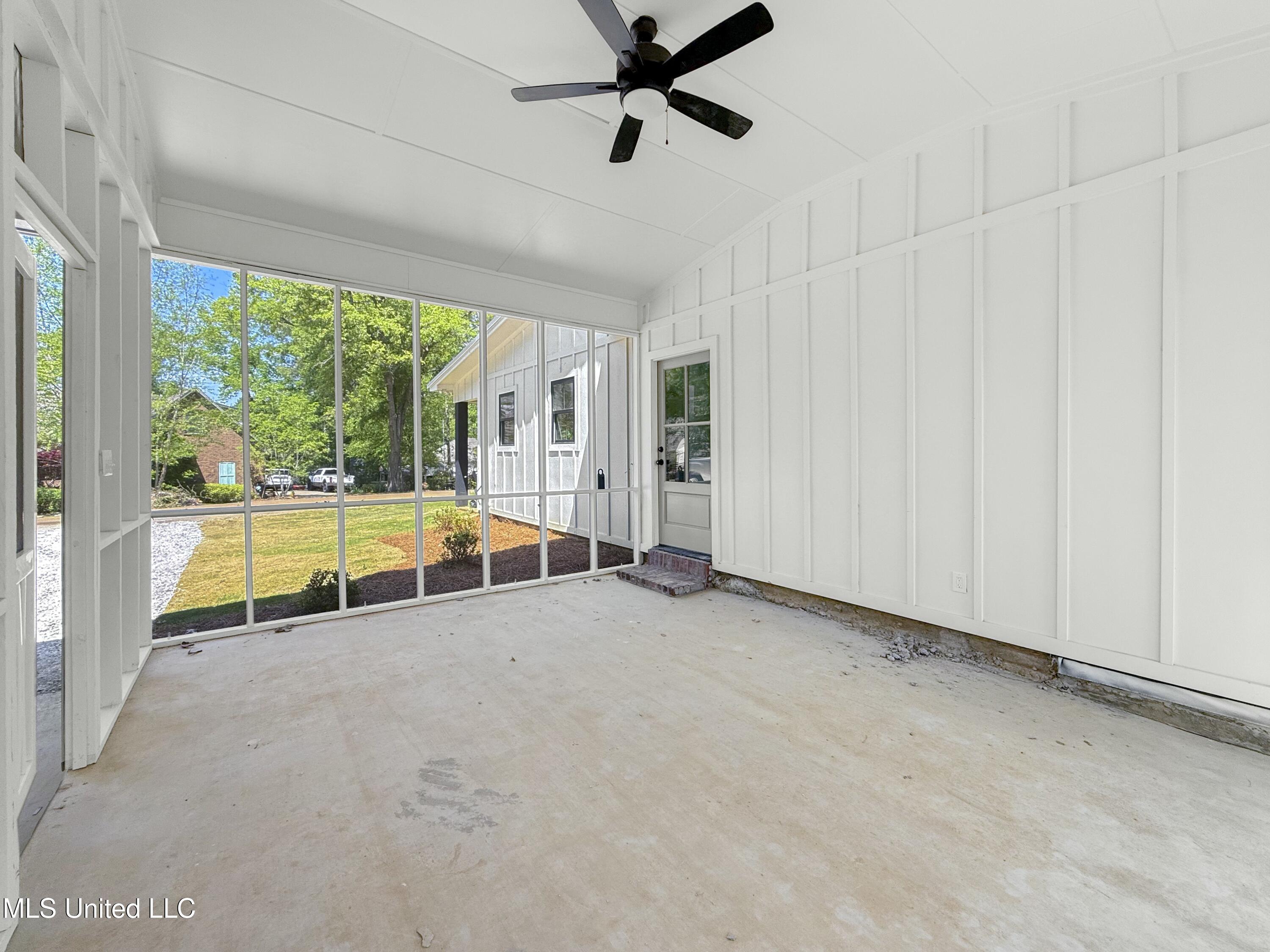 130 Lakeshore Drive