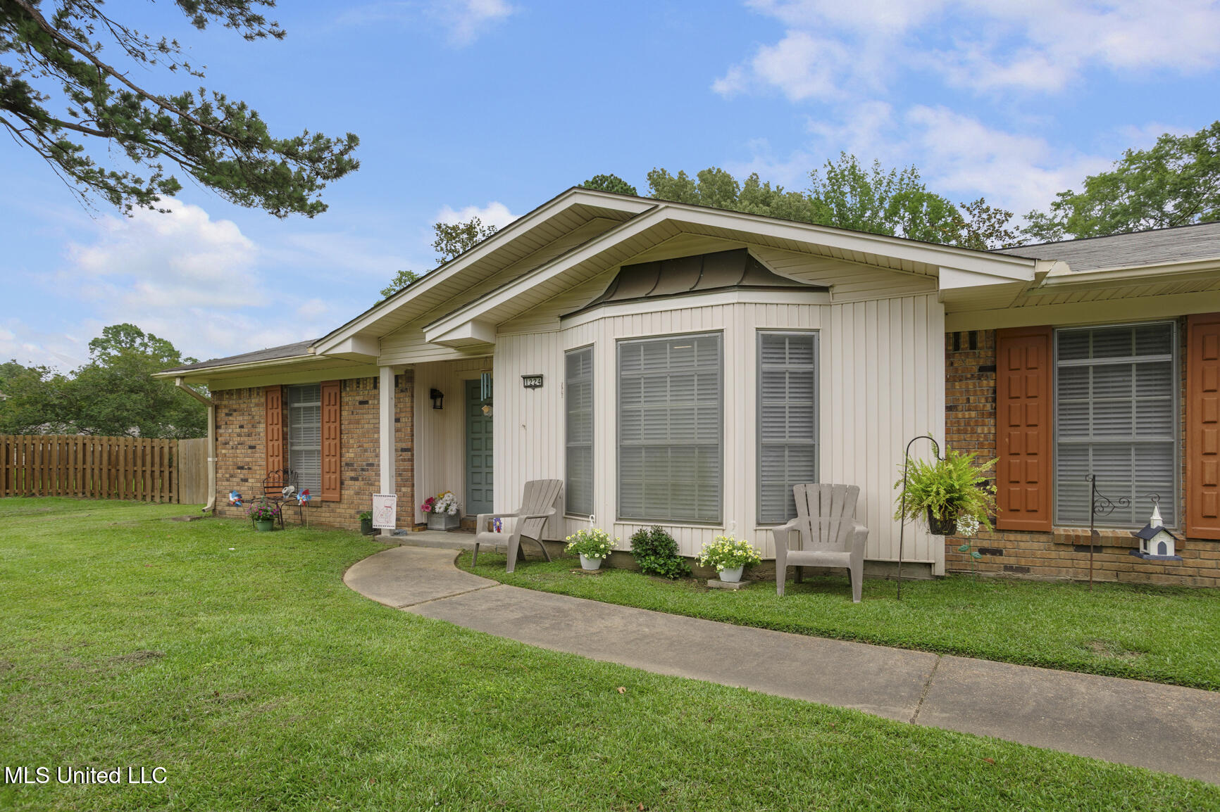 1224 Cliffdale Drive