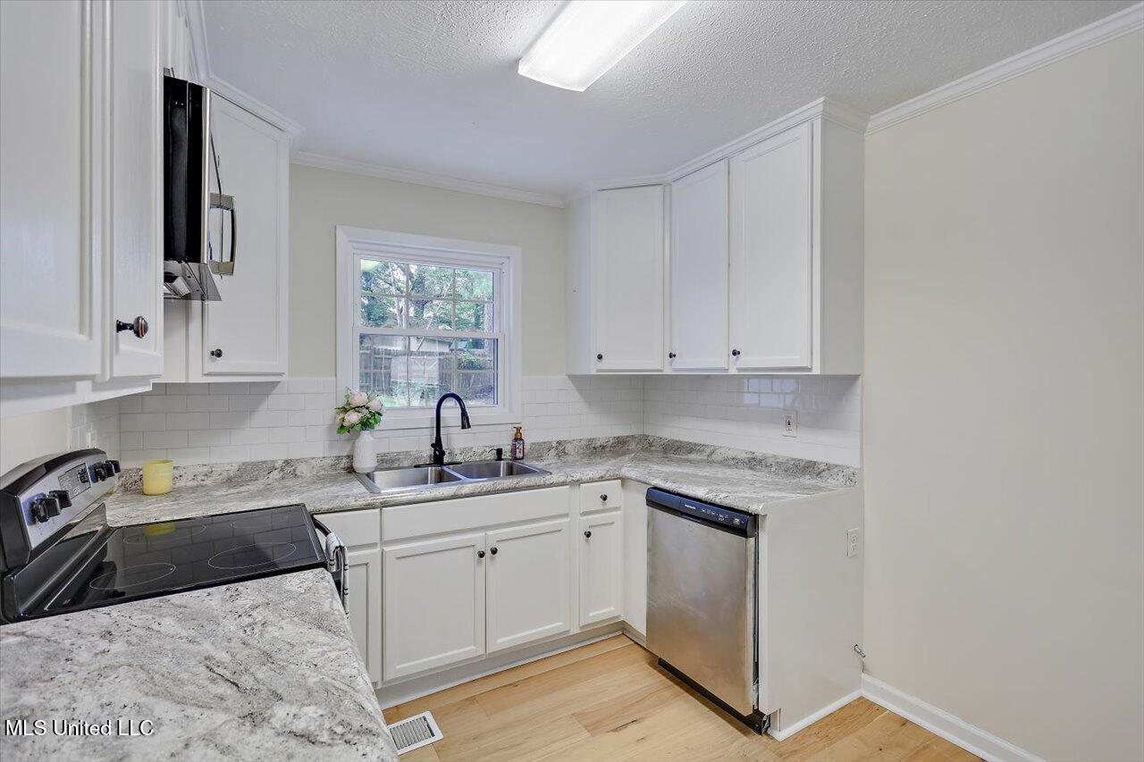 105 Mcree Drive