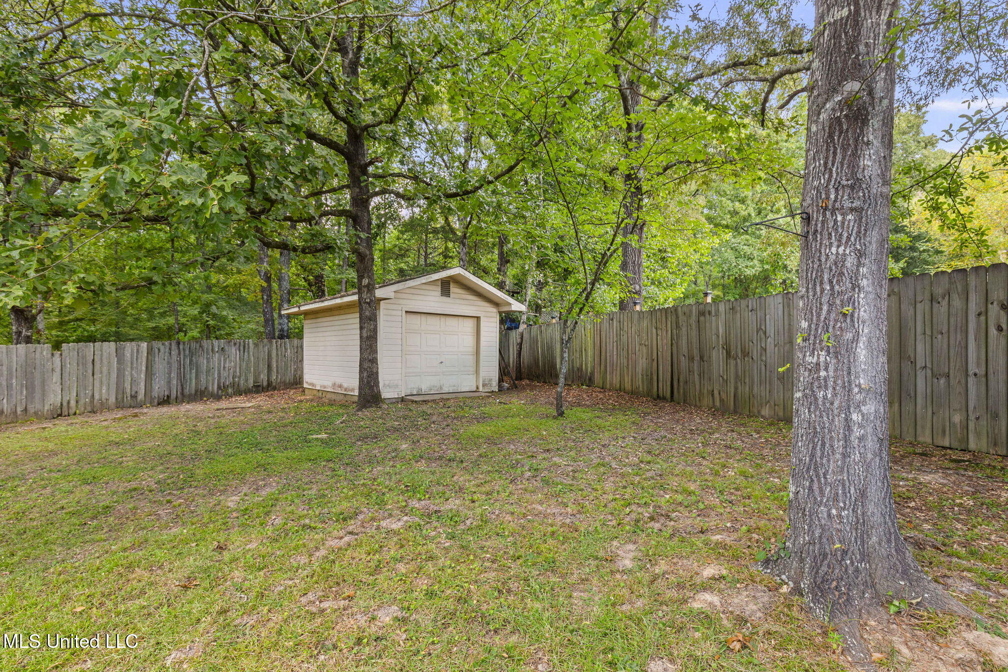 103 Burnt Leaf Way, Clinton