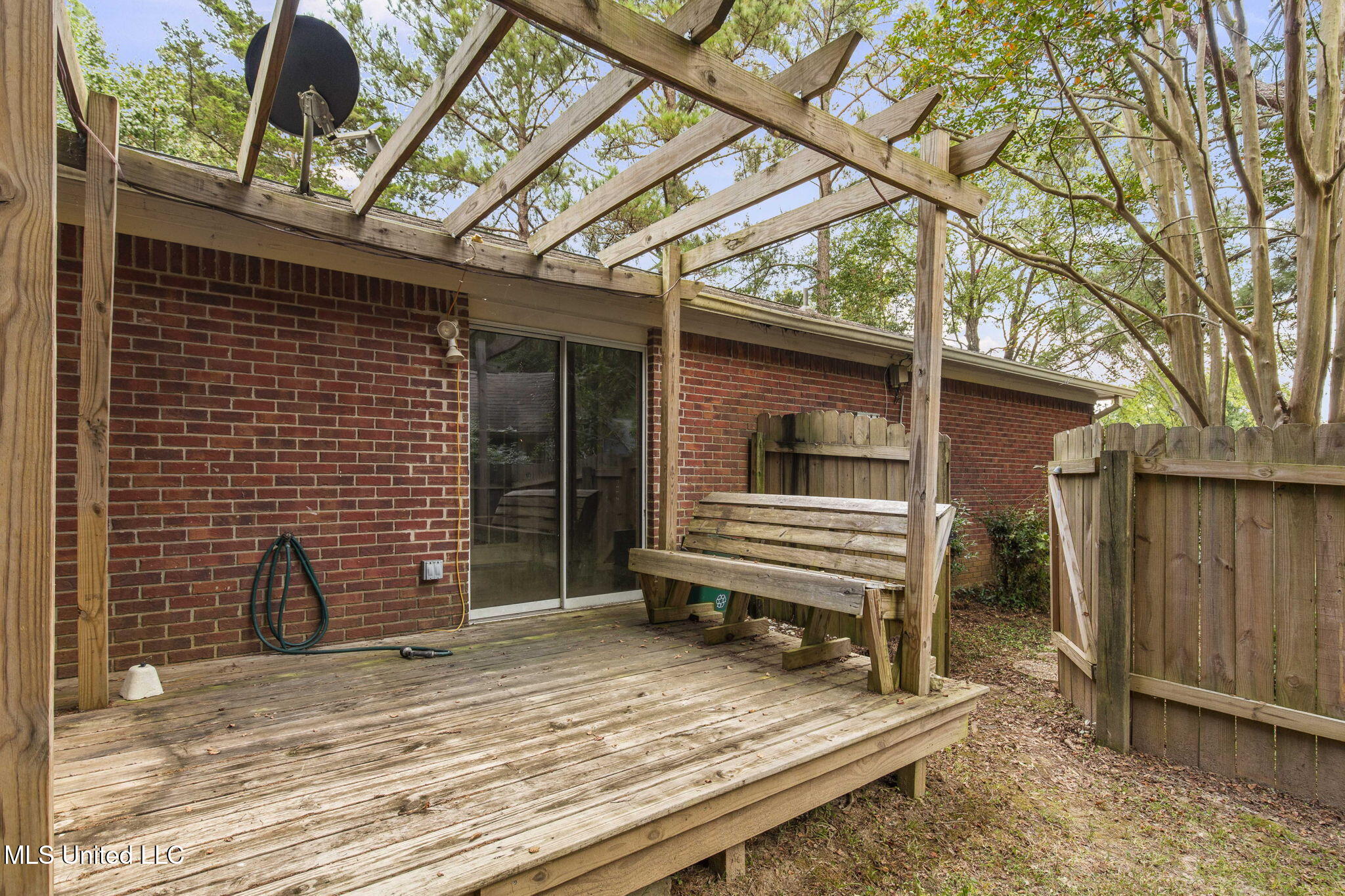 103 Burnt Leaf Way, Clinton