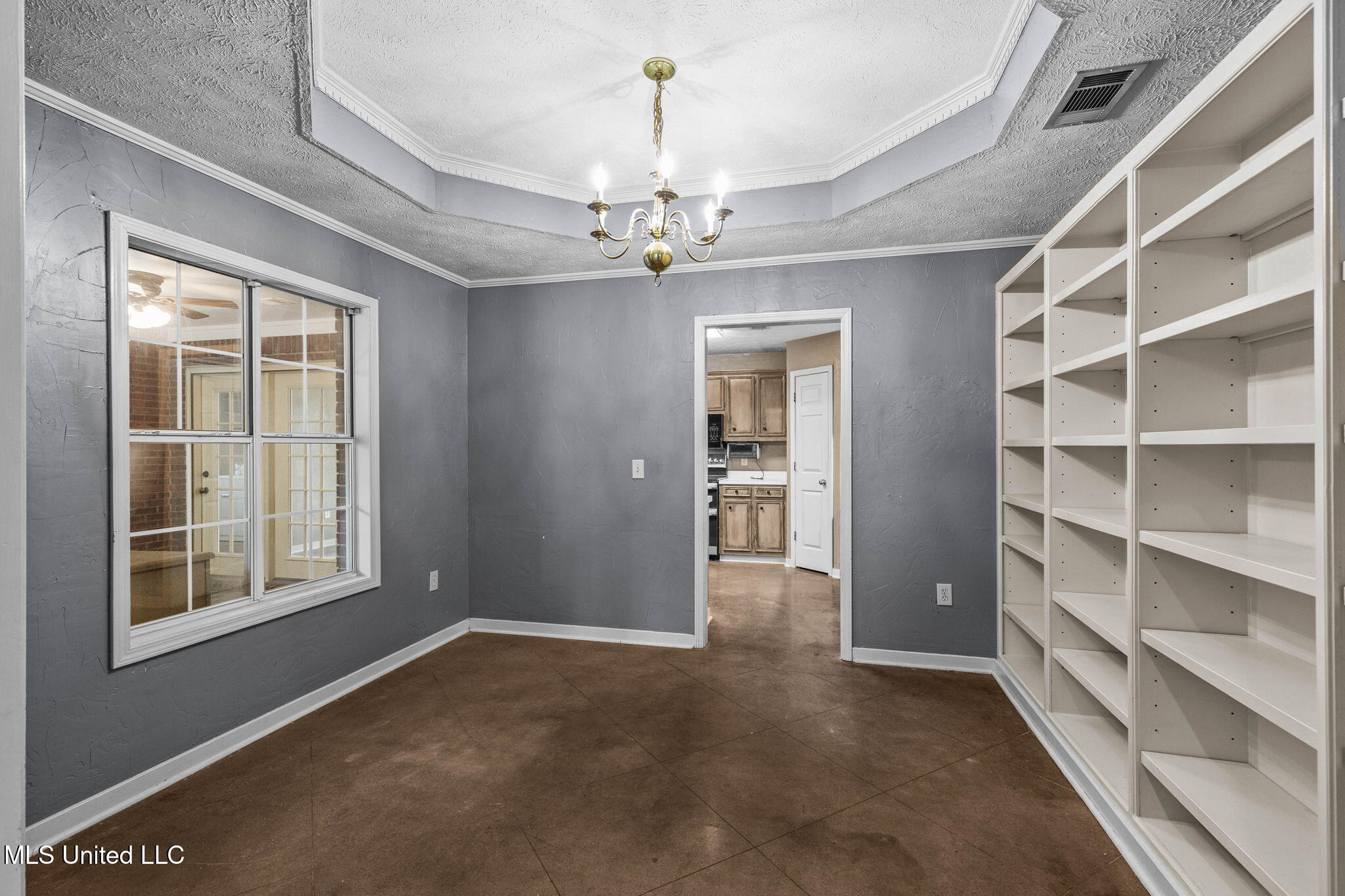 103 Burnt Leaf Way, Clinton