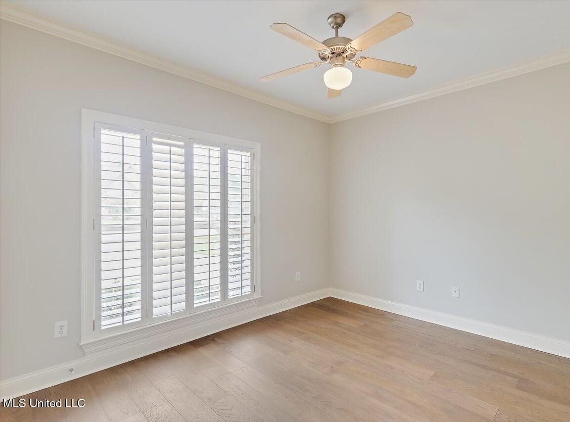 105 Thornwood Drive