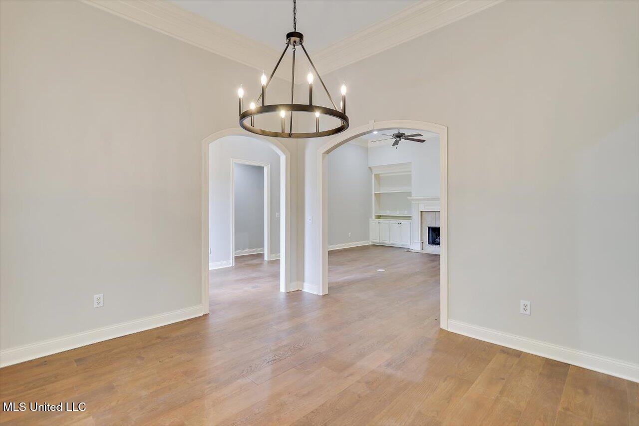 105 Thornwood Drive