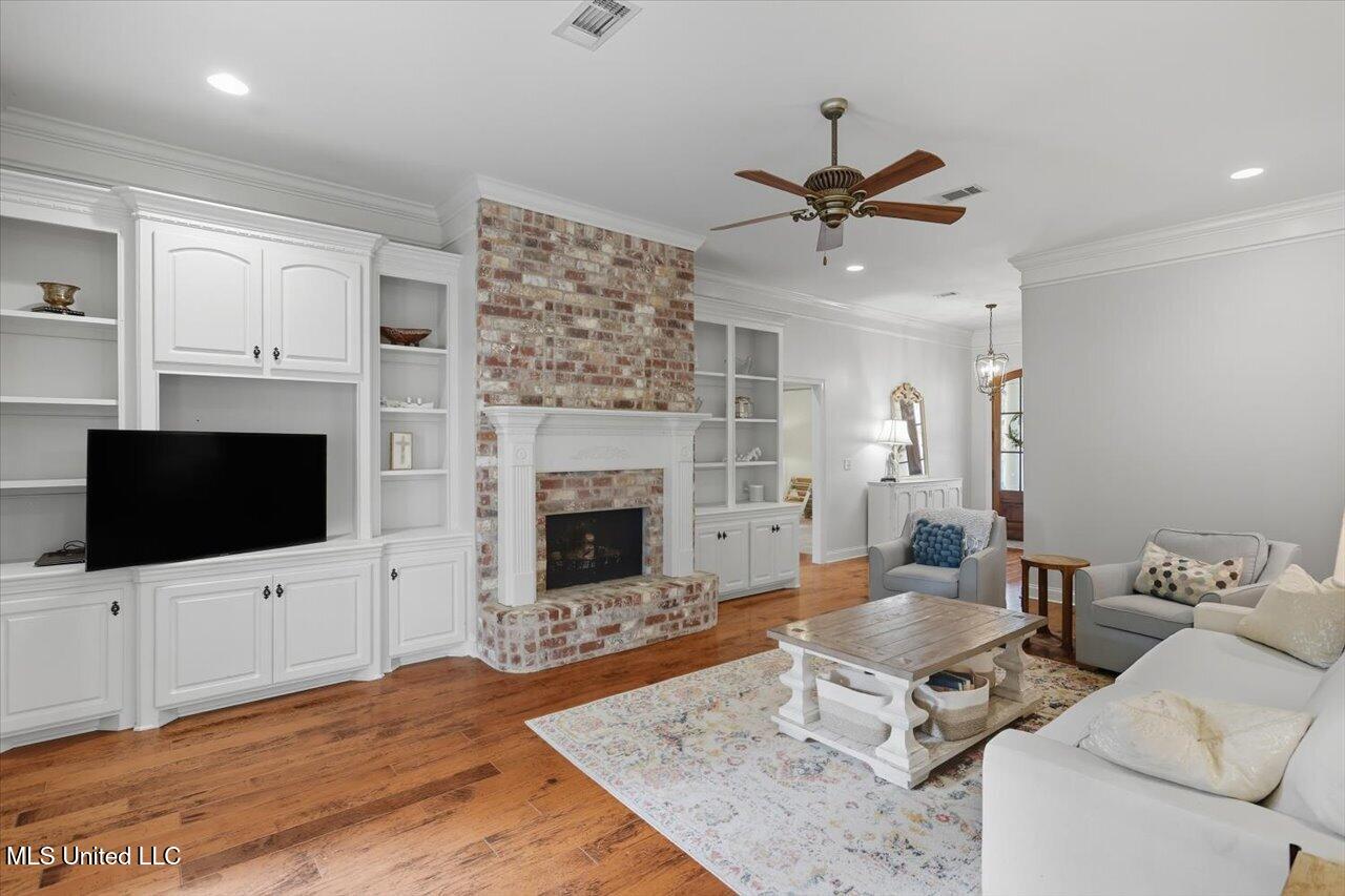 1128 Windrose Circle