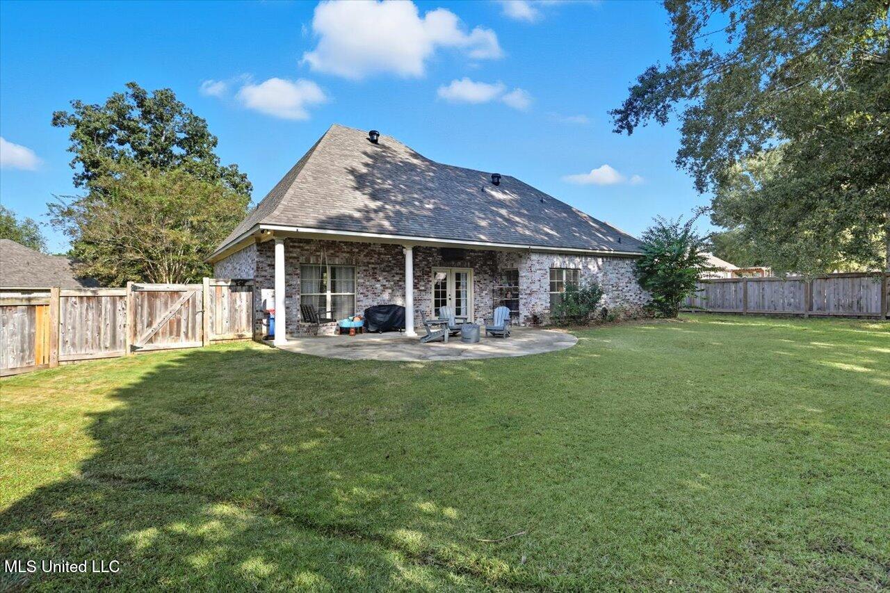 1128 Windrose Circle