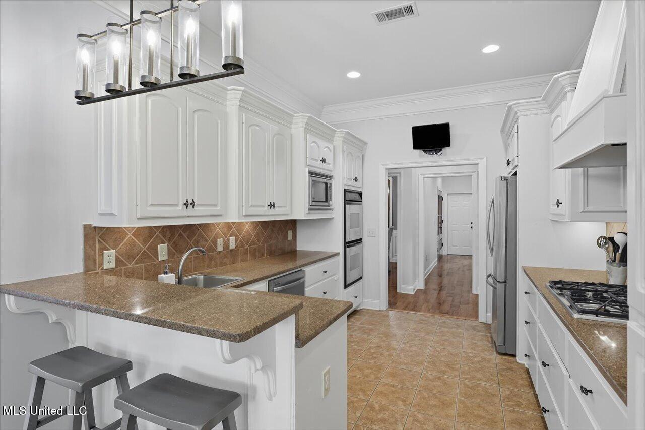 1128 Windrose Circle