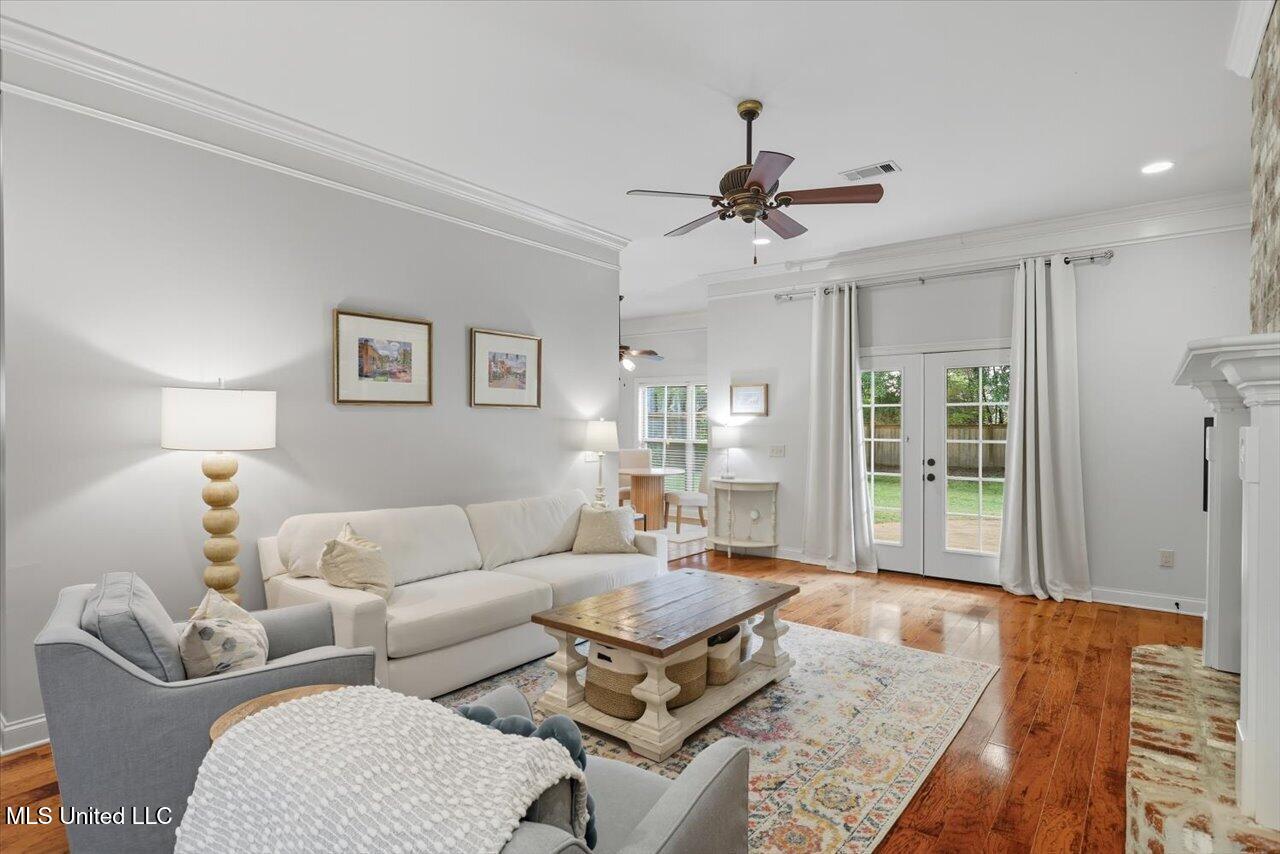 1128 Windrose Circle