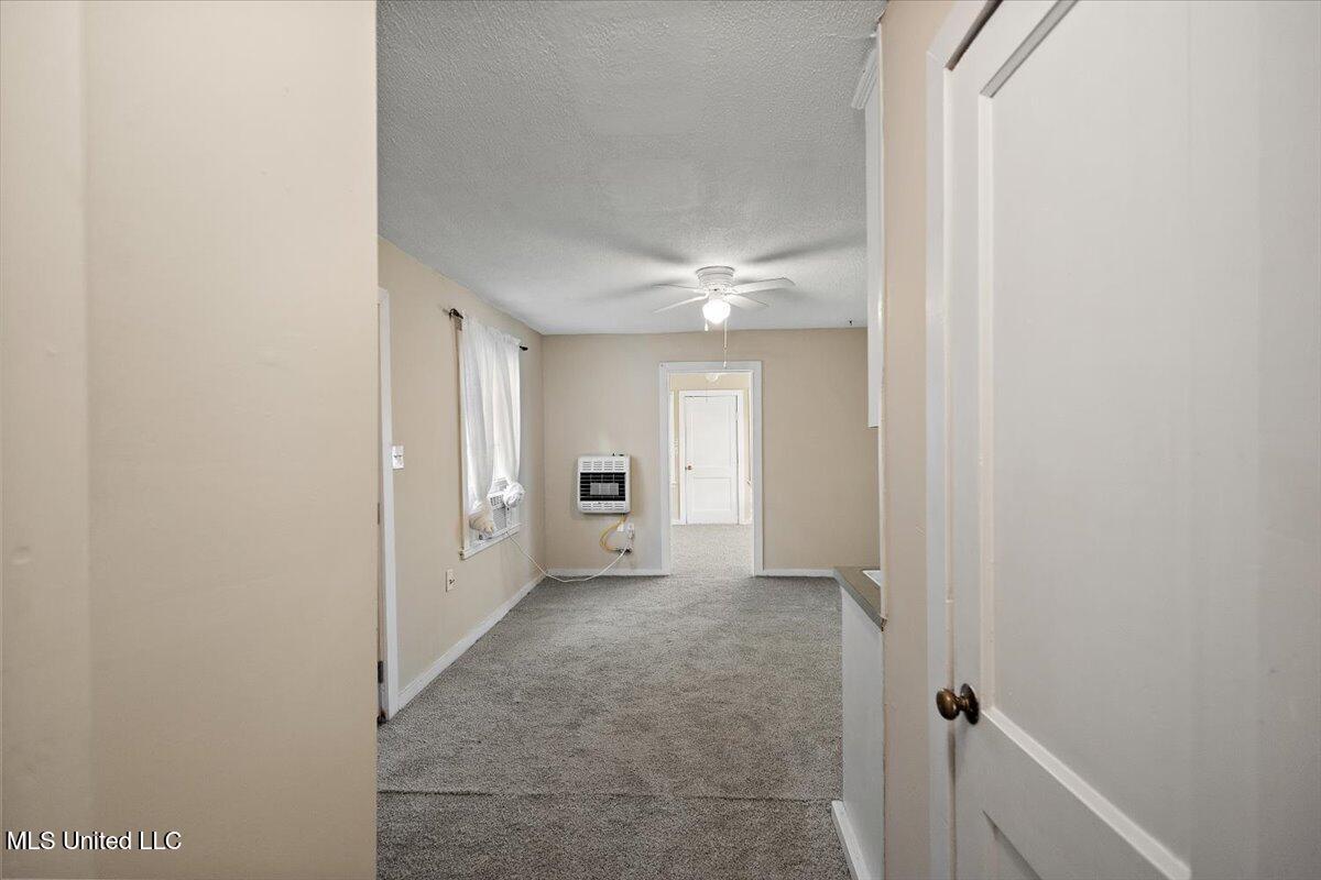 809 Oakwood Drive