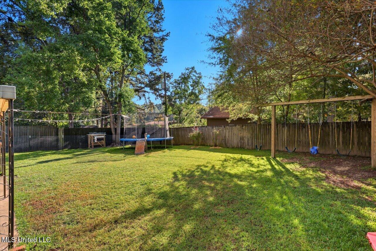 718 Tanglewood Drive