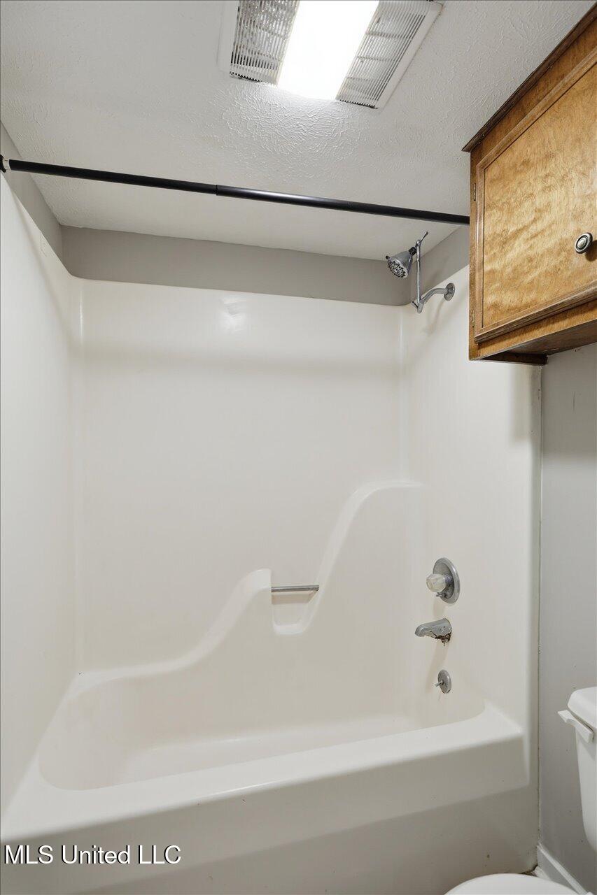 310 Avondale Drive, A, Clinton