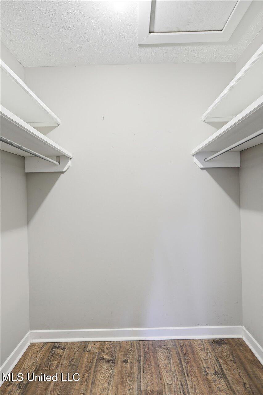 310 Avondale Drive, A, Clinton