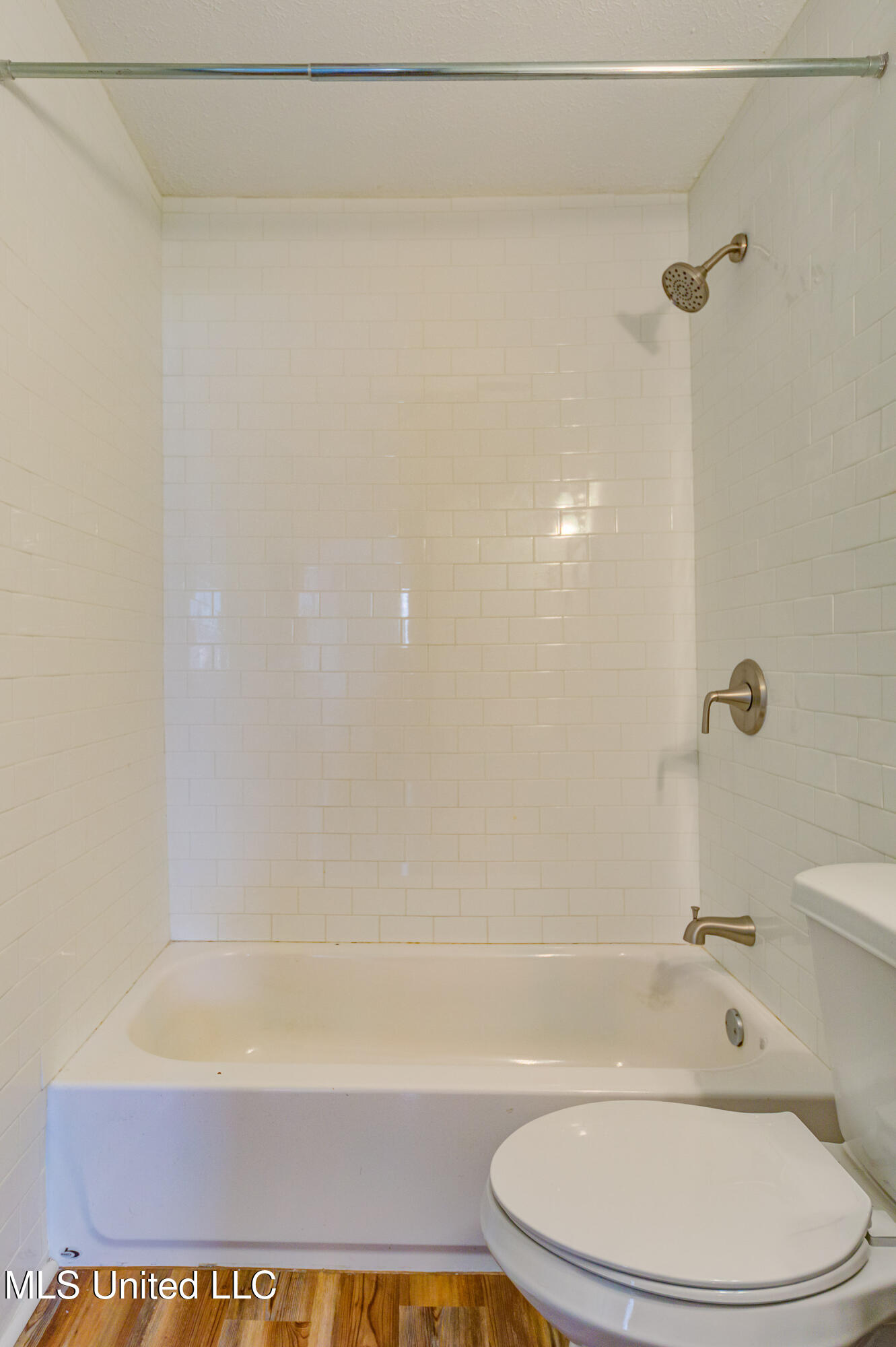 914 Monroe Street, Clinton