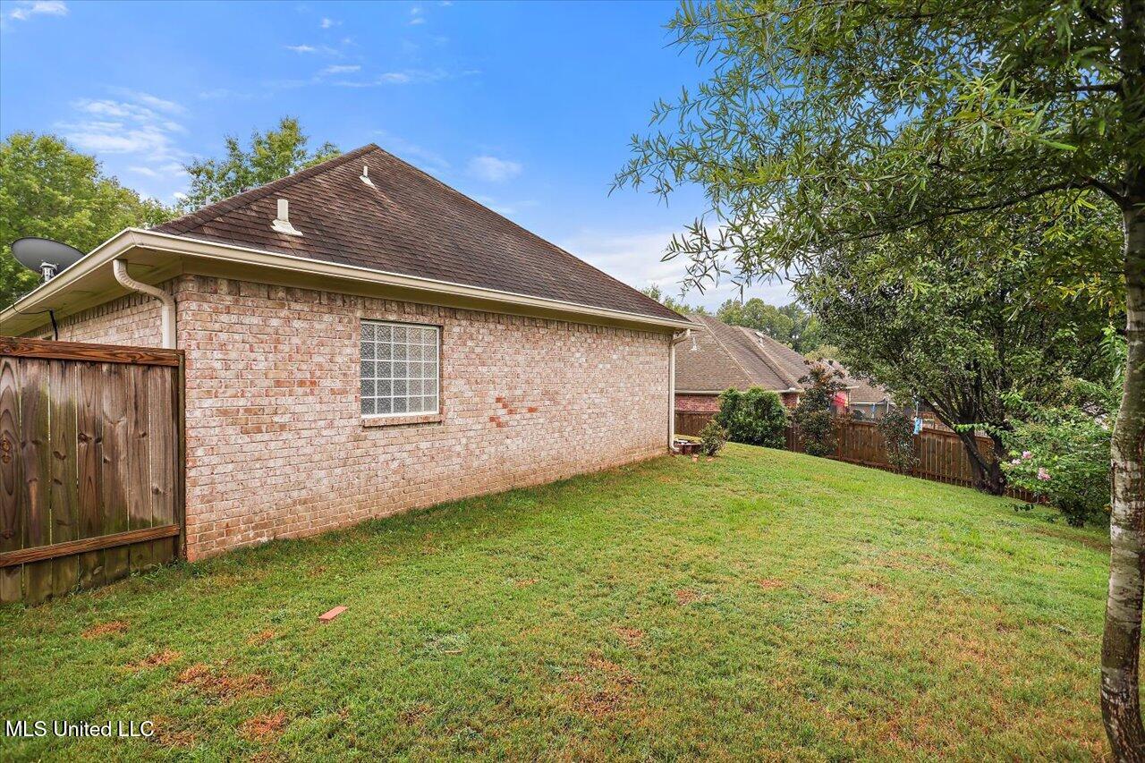 106 Baileys Ridge Circle, Clinton