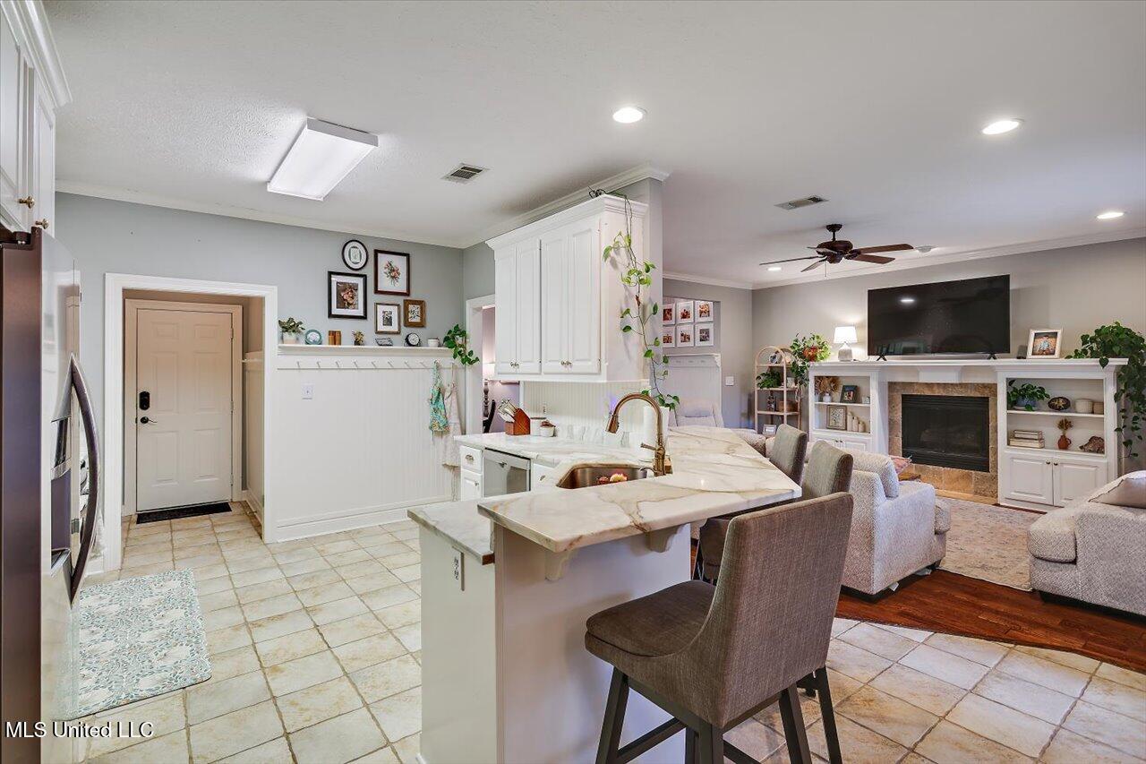 106 Baileys Ridge Circle, Clinton