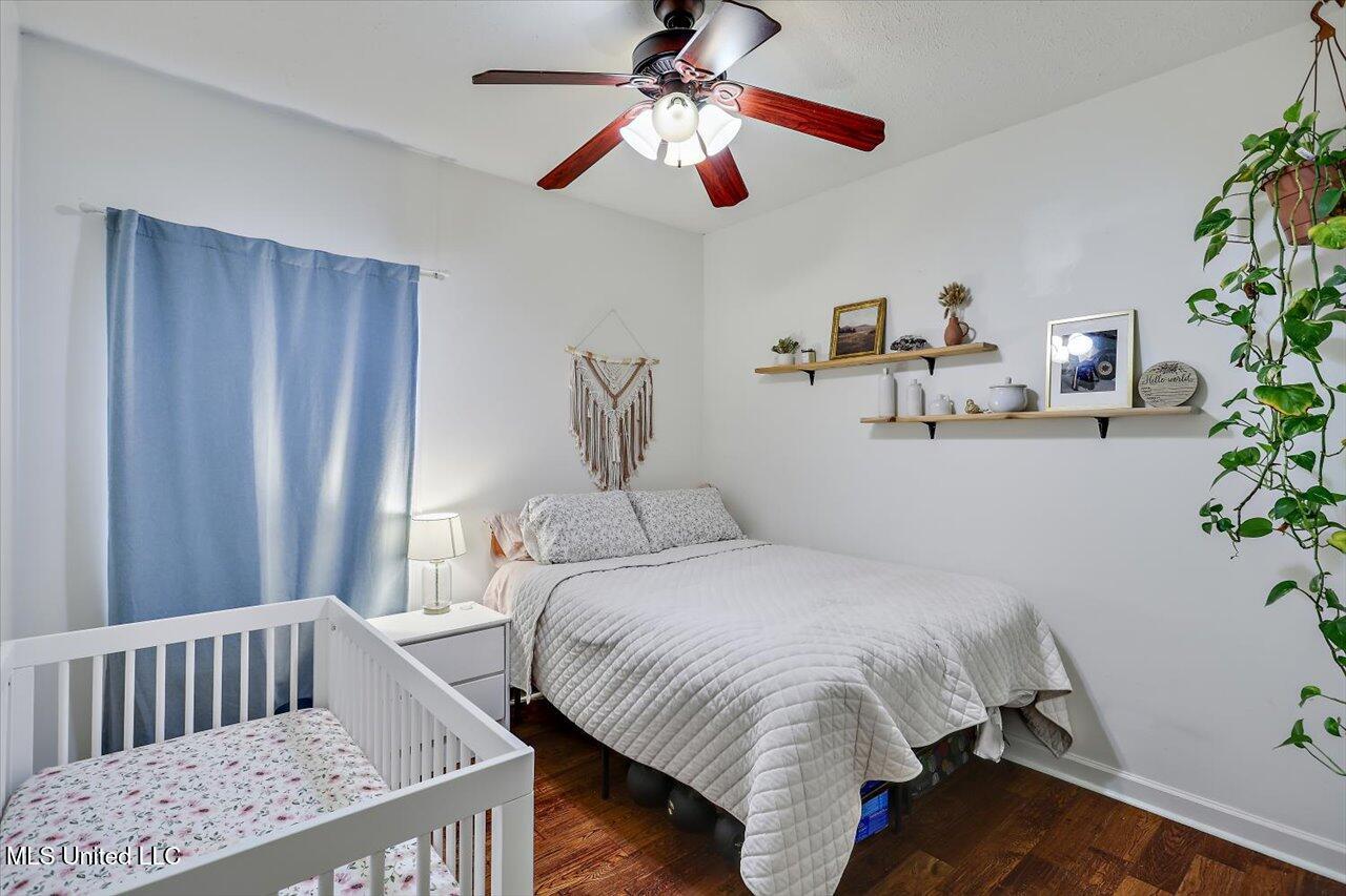 106 Baileys Ridge Circle, Clinton