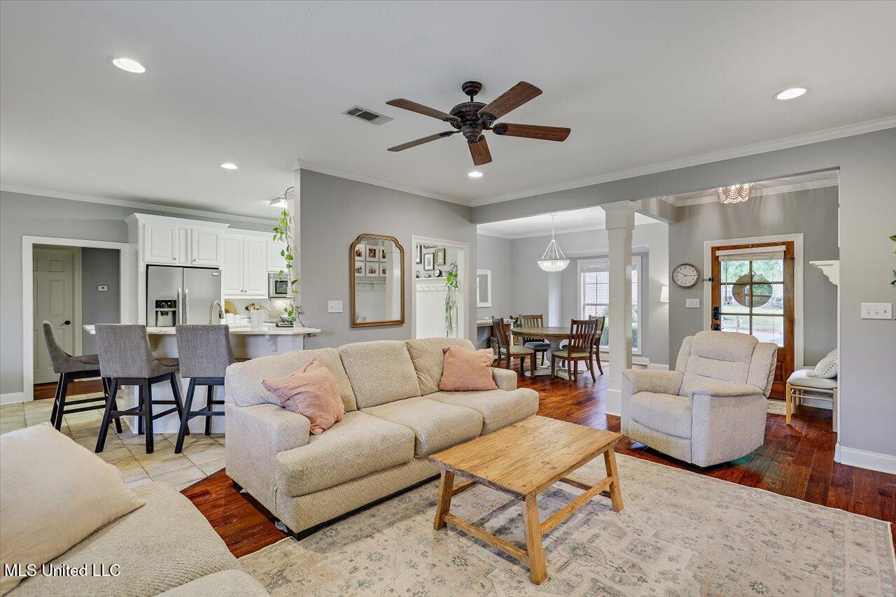 106 Baileys Ridge Circle, Clinton