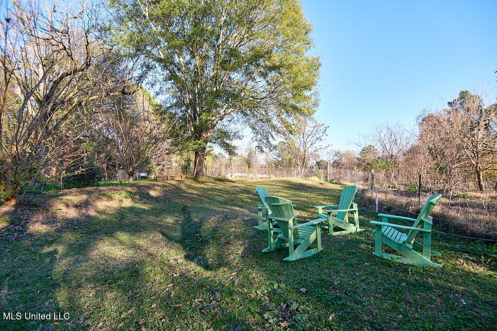1541 Frank Hall Road