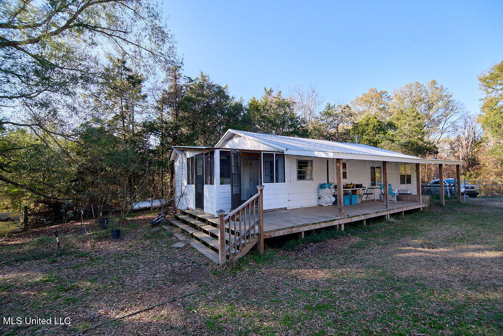 1541 Frank Hall Road