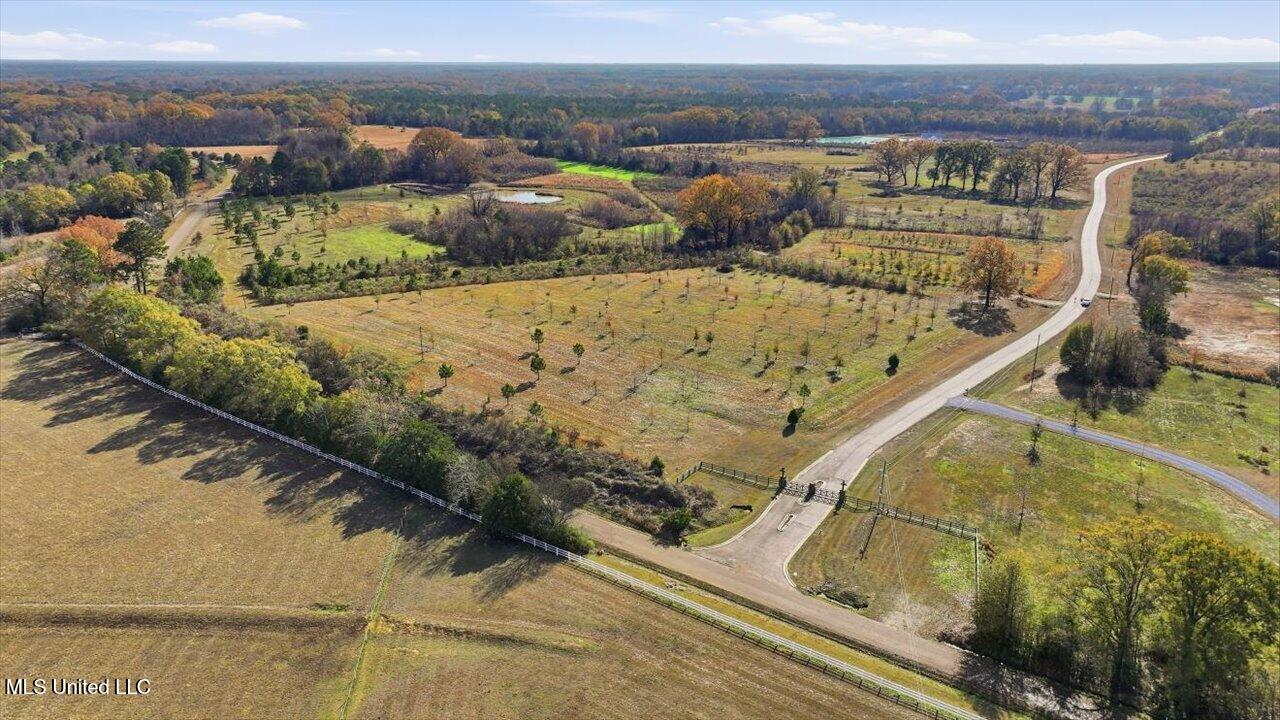 00008 Windermere Boulevard