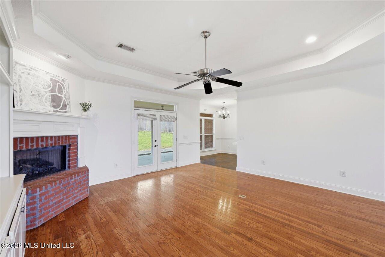 105 Oak Meadow Drive