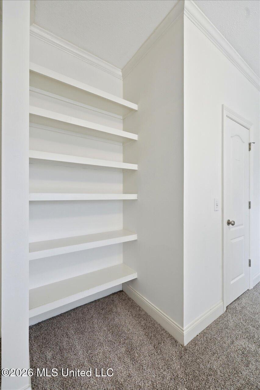 105 Oak Meadow Drive