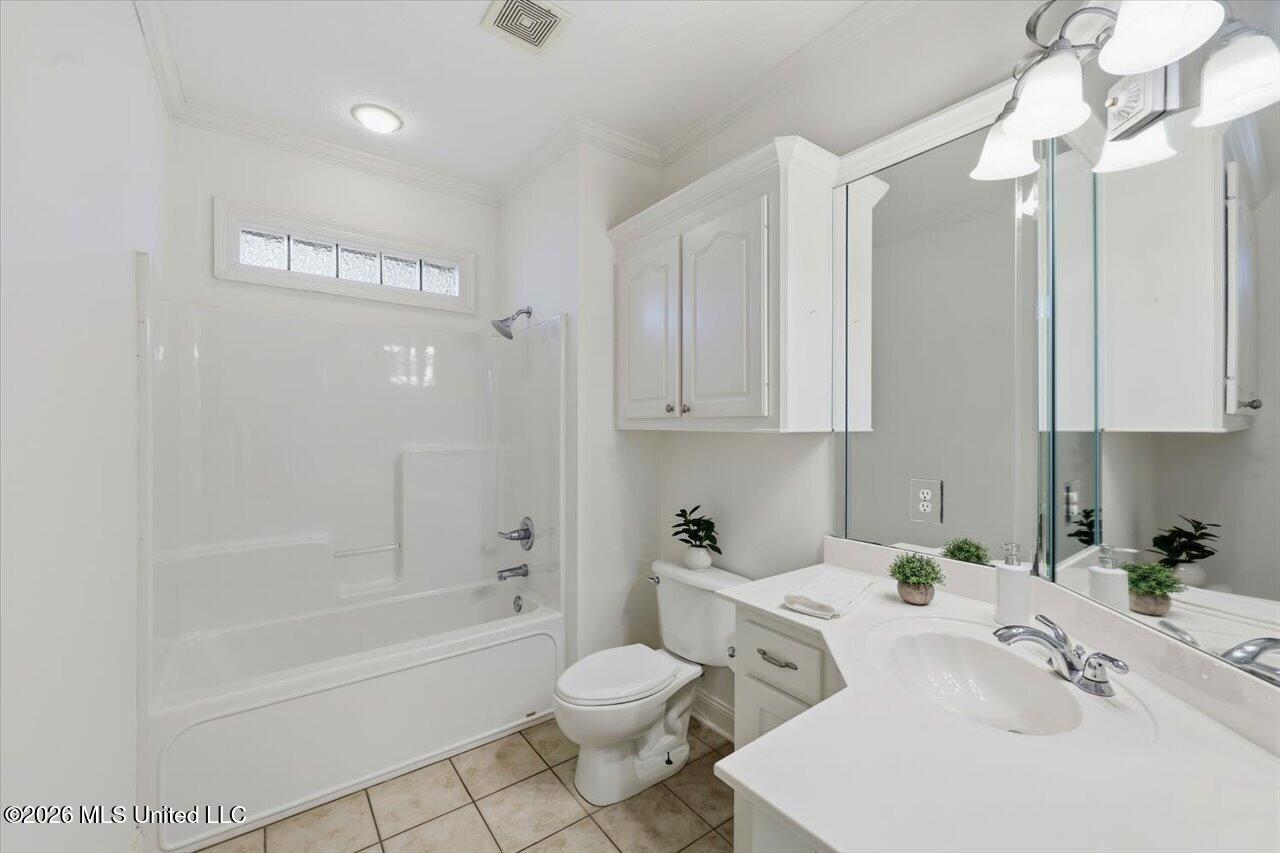 105 Oak Meadow Drive