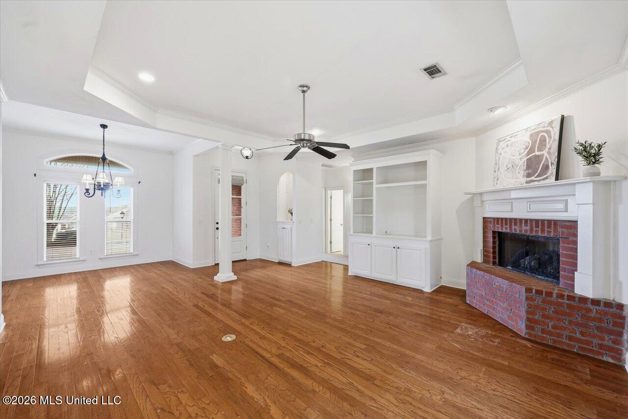 105 Oak Meadow Drive