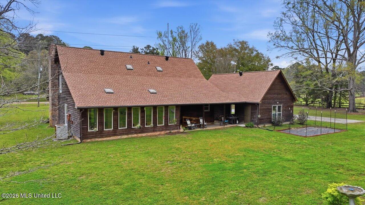 101 Country Meadow Road