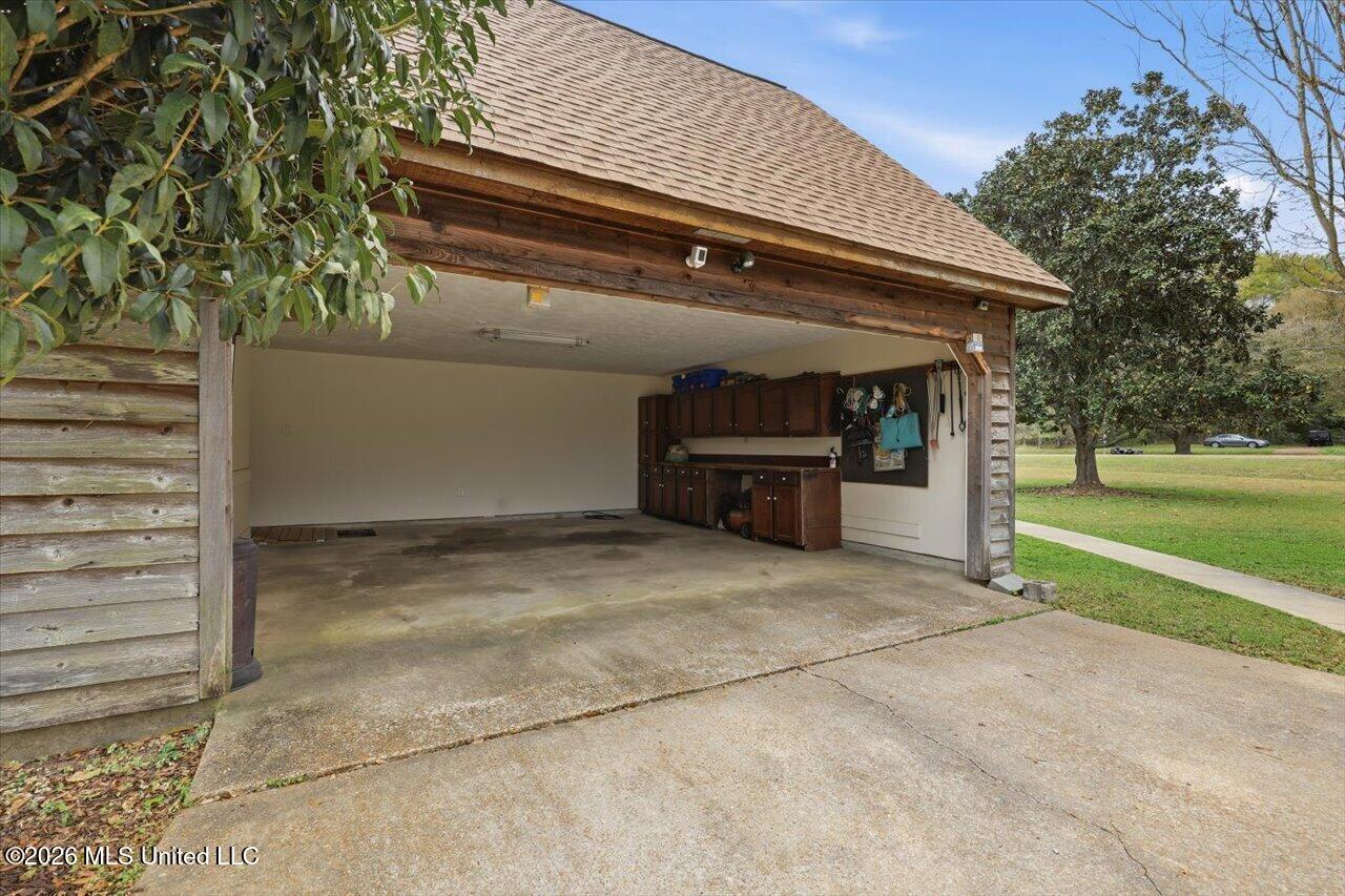 101 Country Meadow Road
