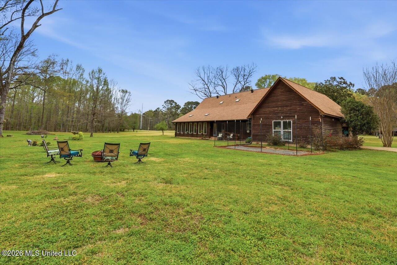 101 Country Meadow Road