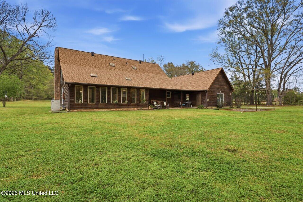 101 Country Meadow Road