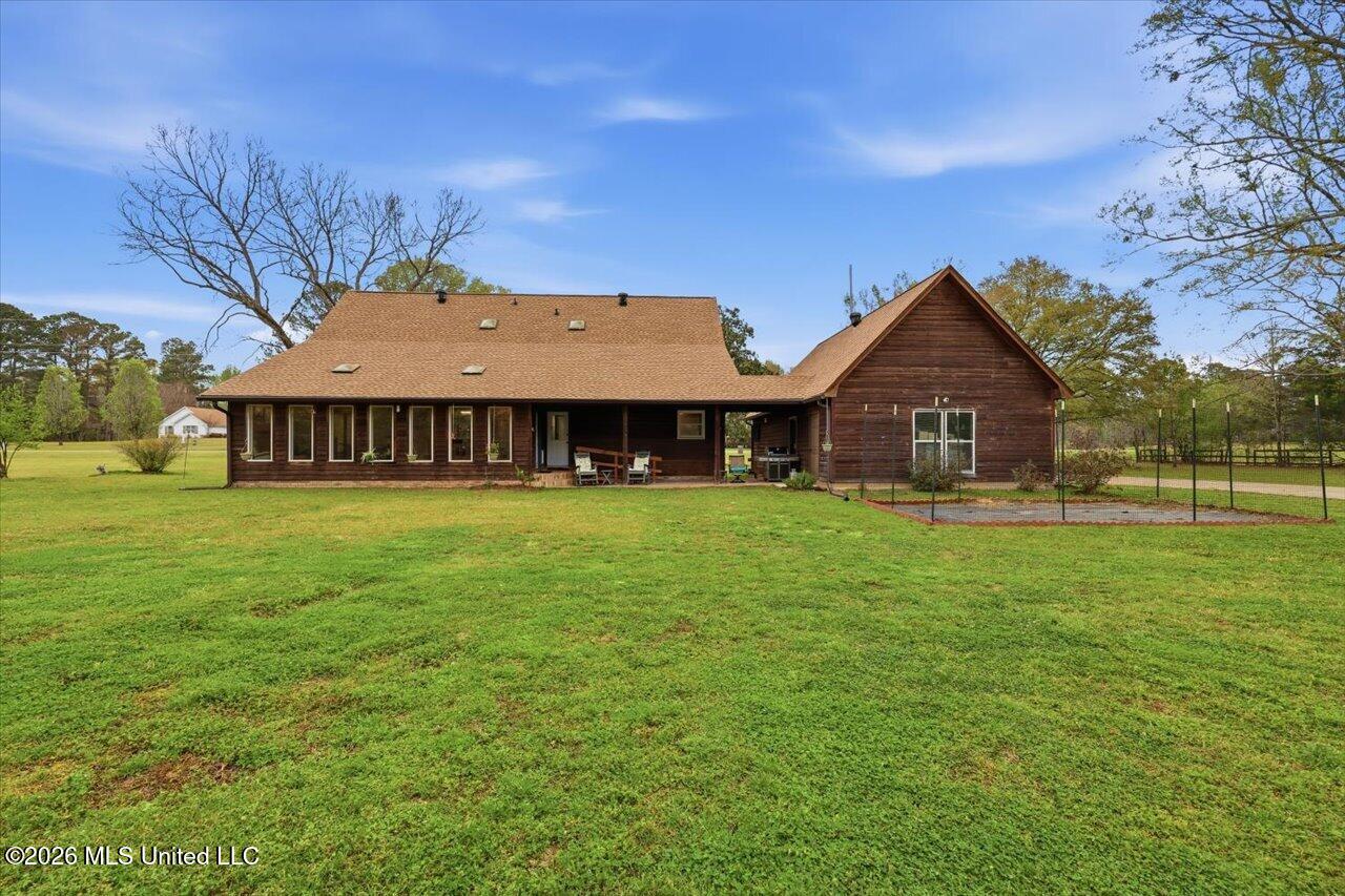 101 Country Meadow Road