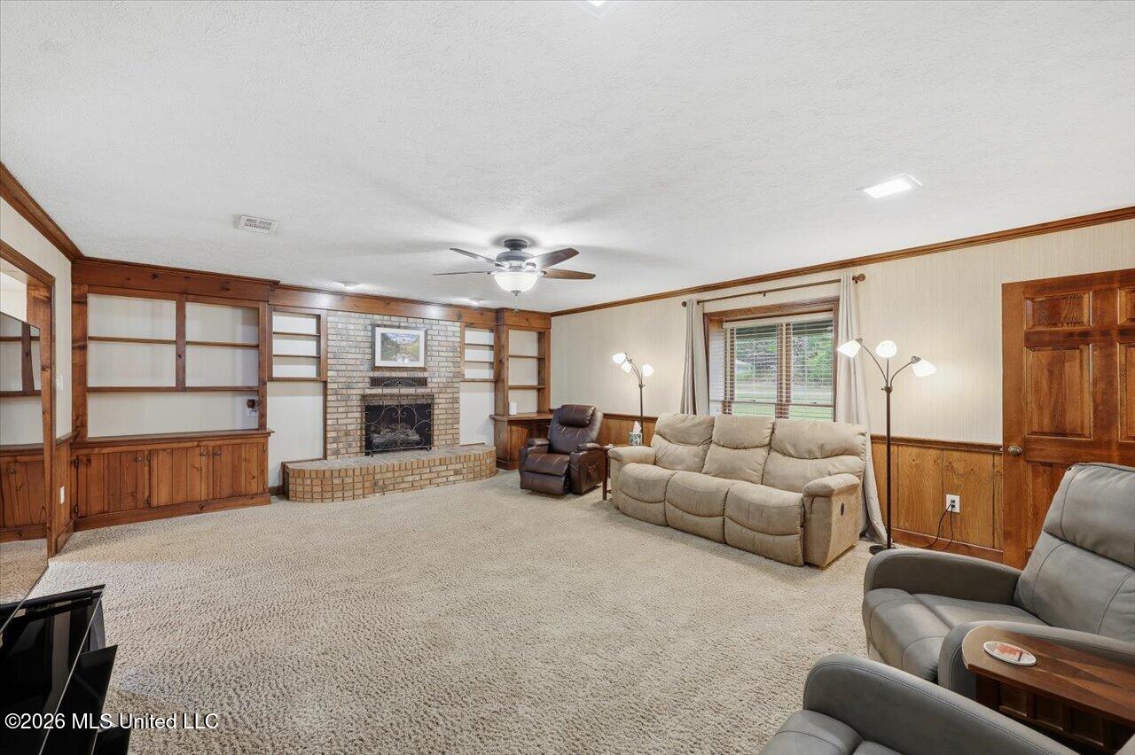 101 Country Meadow Road