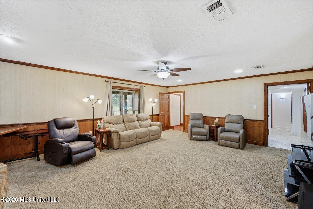 101 Country Meadow Road