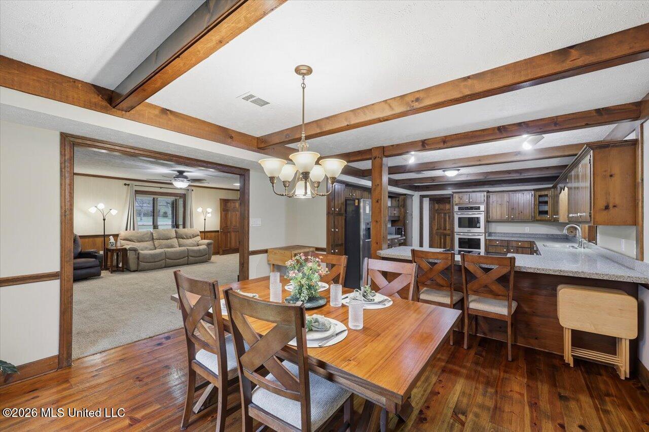 101 Country Meadow Road