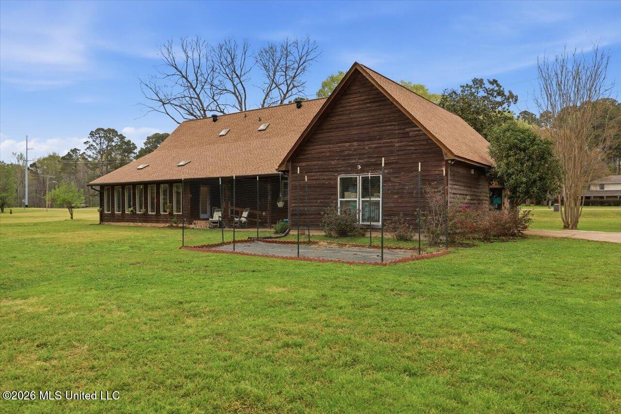 101 Country Meadow Road