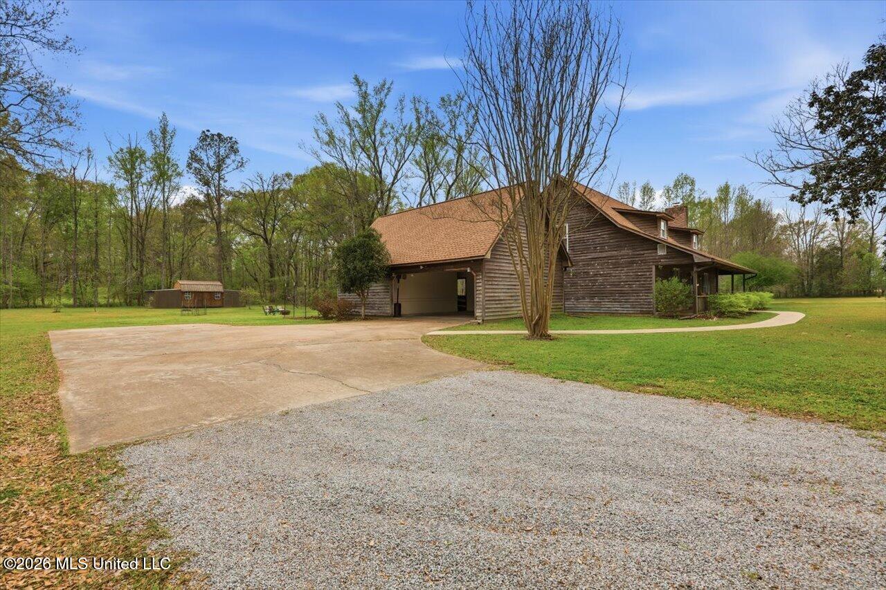 101 Country Meadow Road