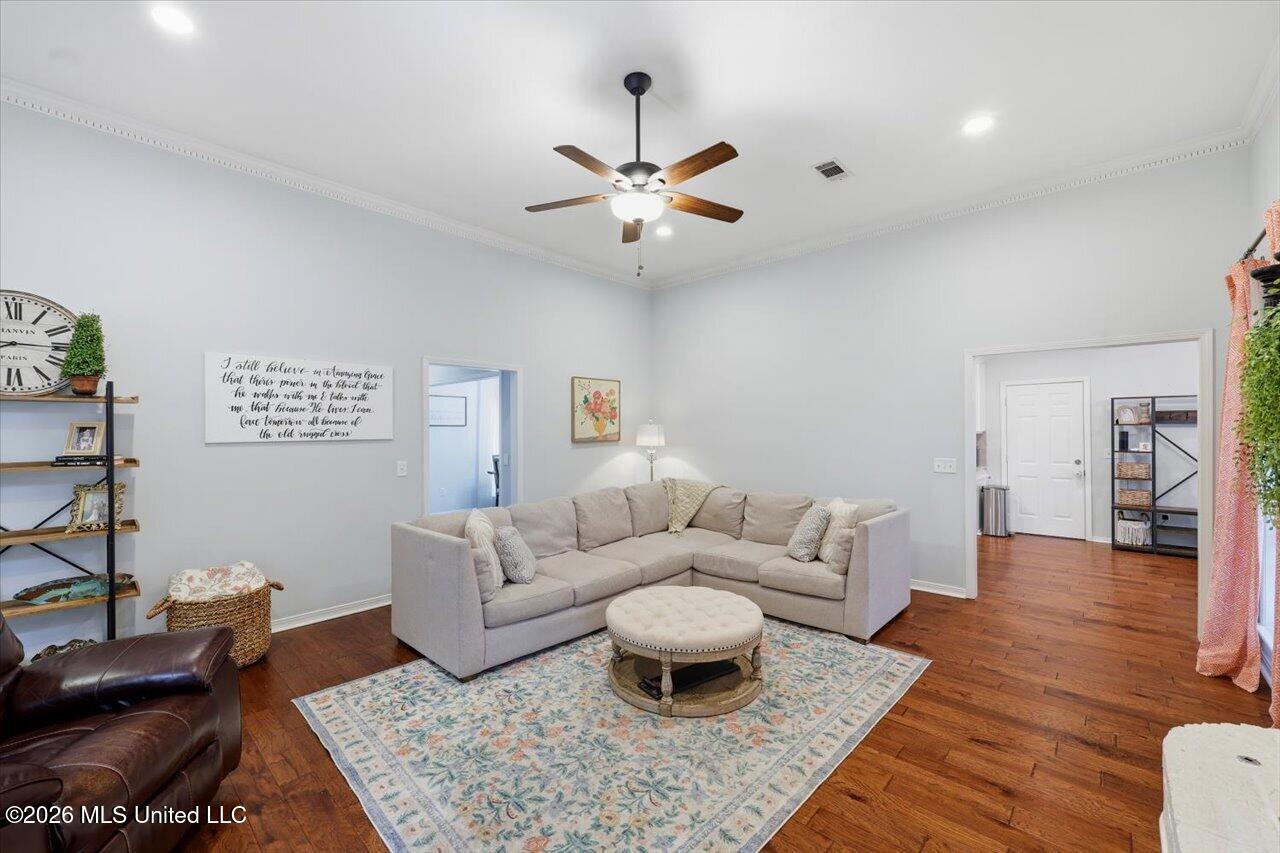 314 Hunters Ridge Drive