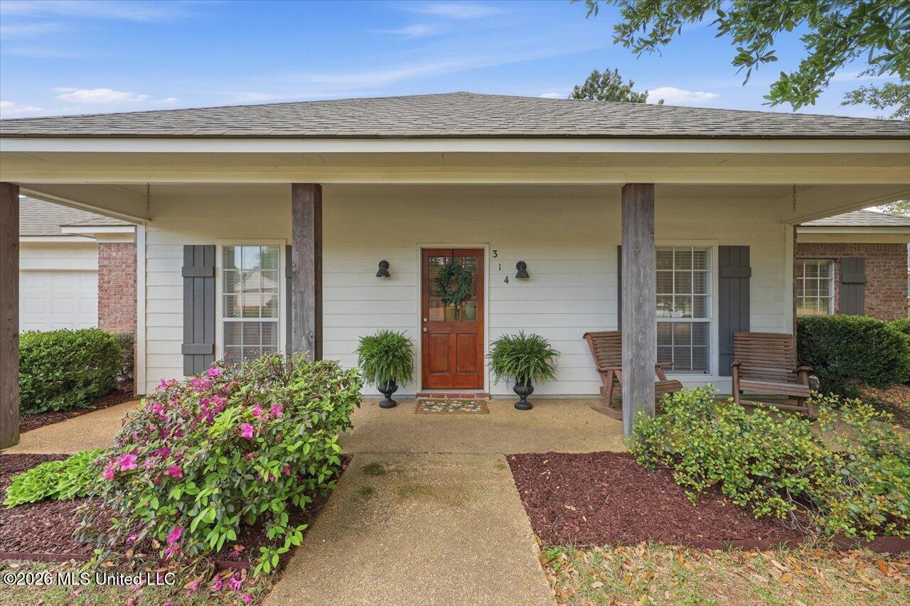 314 Hunters Ridge Drive