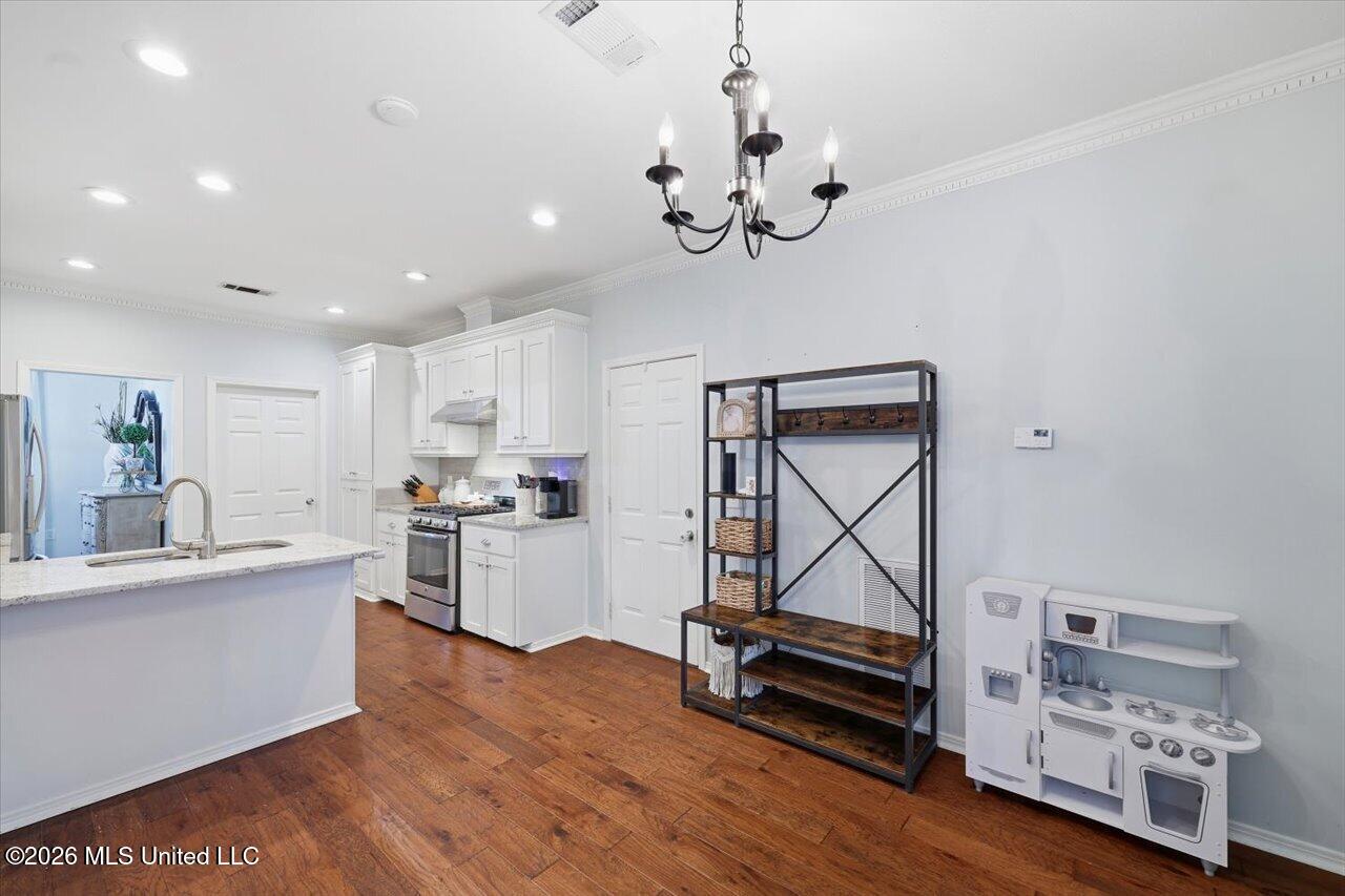 314 Hunters Ridge Drive