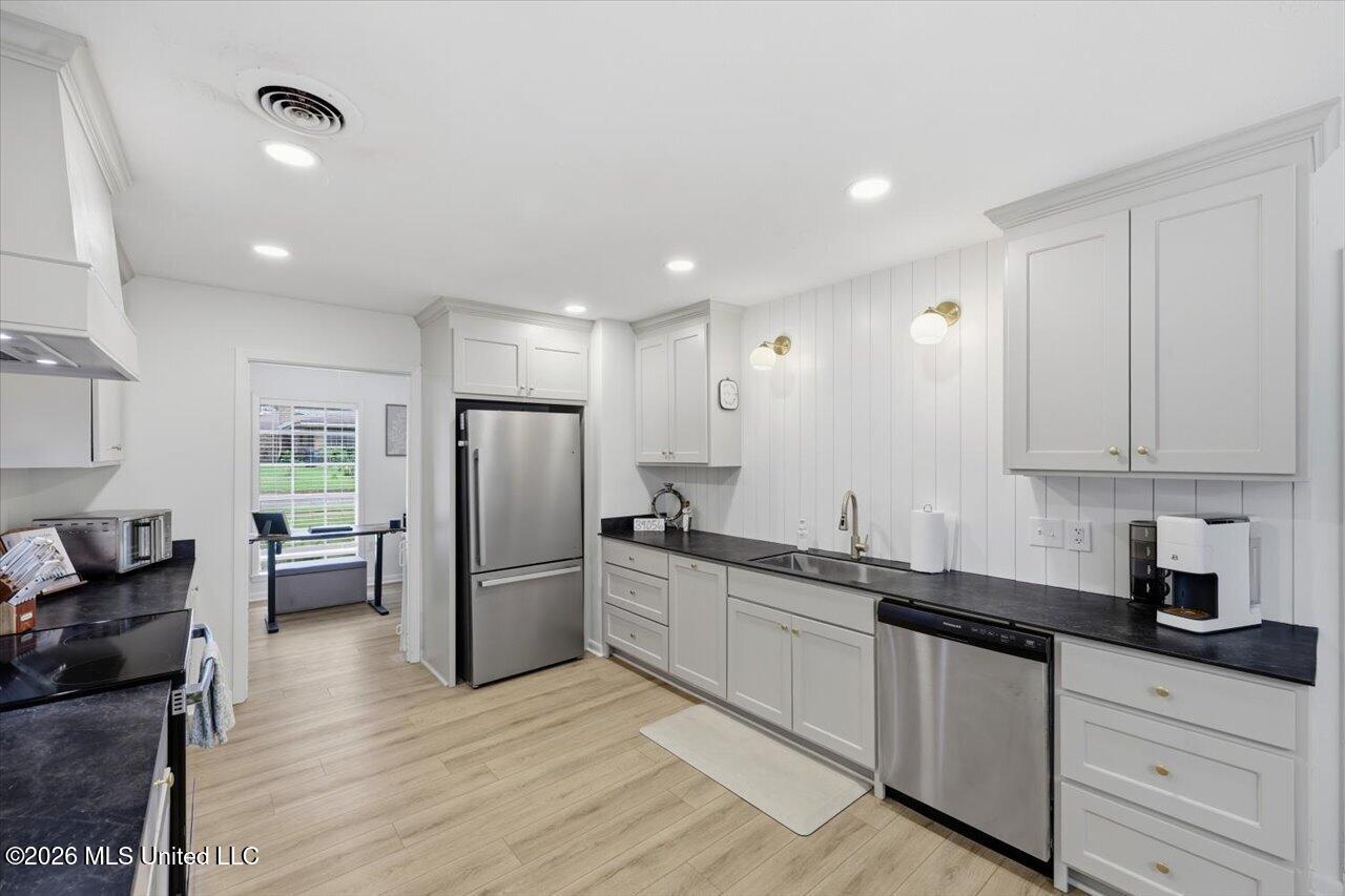 306 Mcdonald Drive