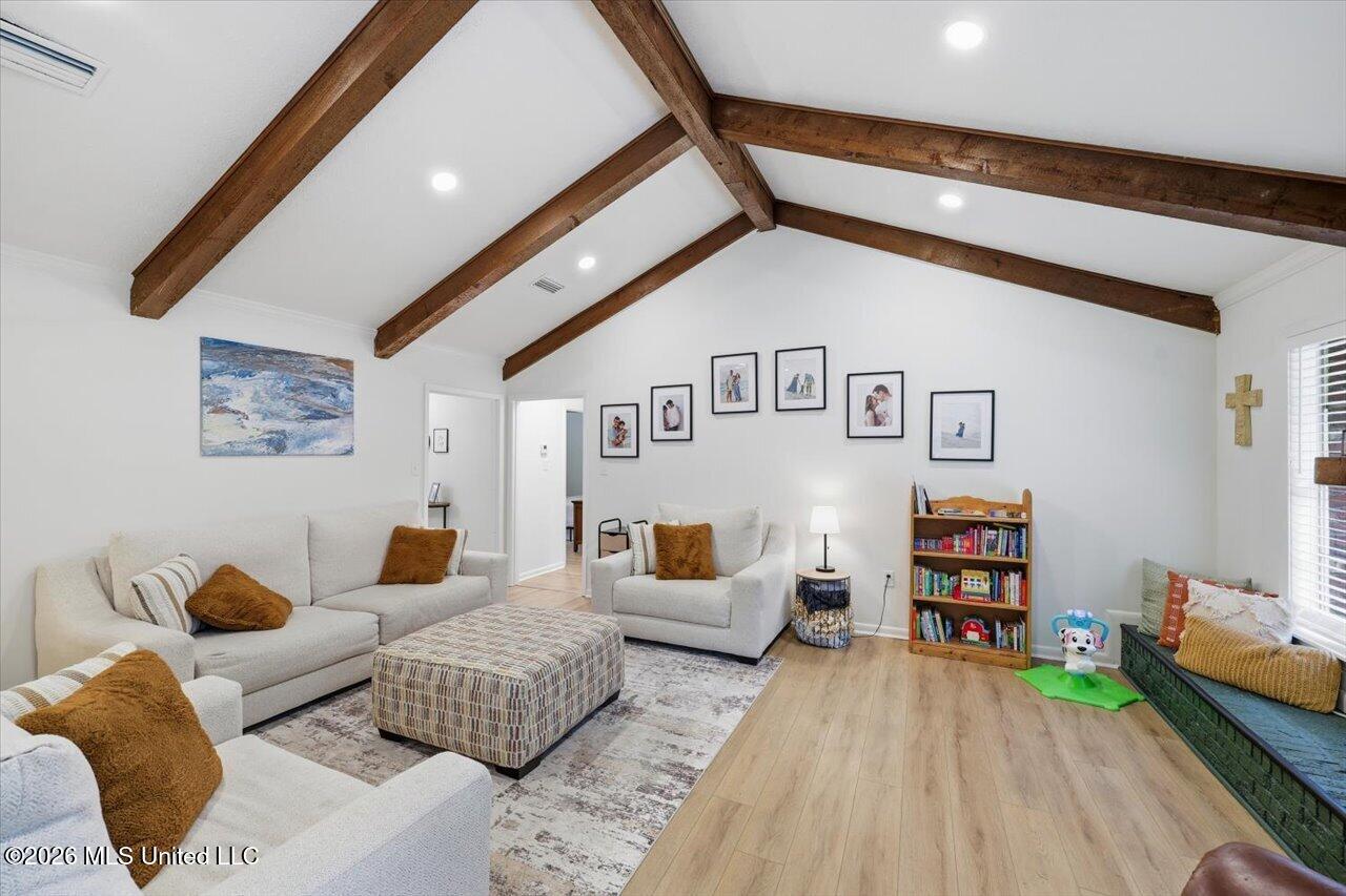 306 Mcdonald Drive